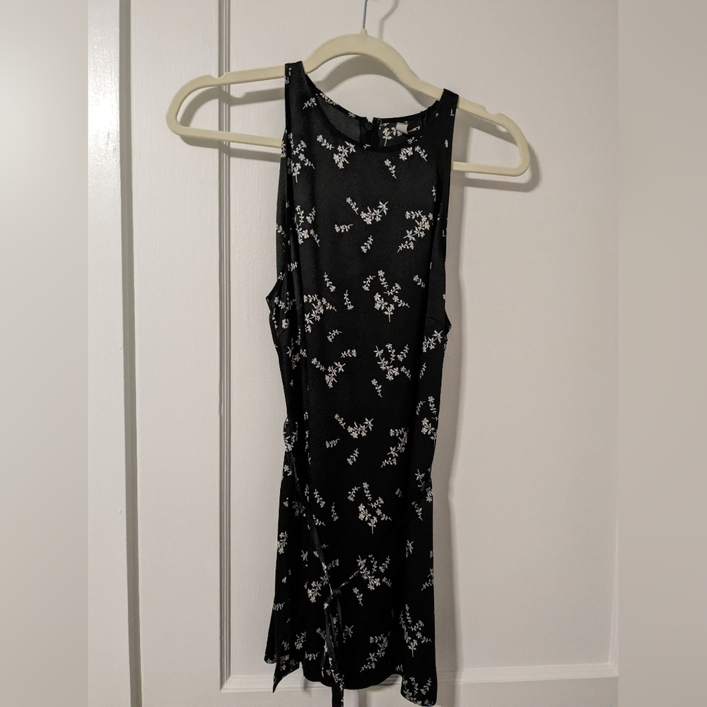 Theory Waist Tie Top NWT